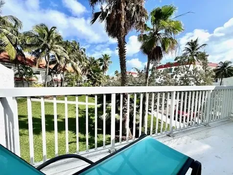 Delaporte Point New Providence Paradise Island BS