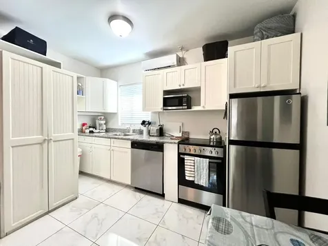 Heathfield Street New Providence Paradise Island BS