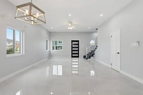 West Winds King Fish Drive New Providence Paradise Island BS