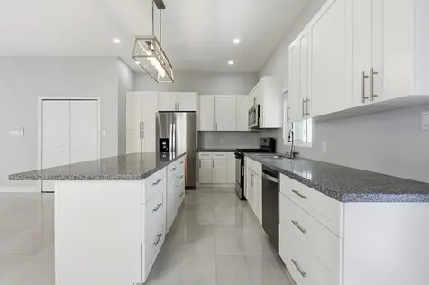 West Winds King Fish Drive New Providence Paradise Island BS