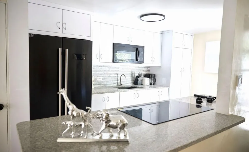 Silver Cay Rental New Providence Paradise Island BS