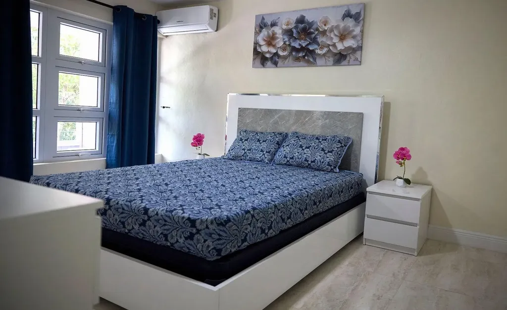 Silver Cay Rental New Providence Paradise Island BS