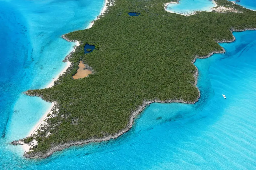 Lot 8, Pipe Cay Exuma BS