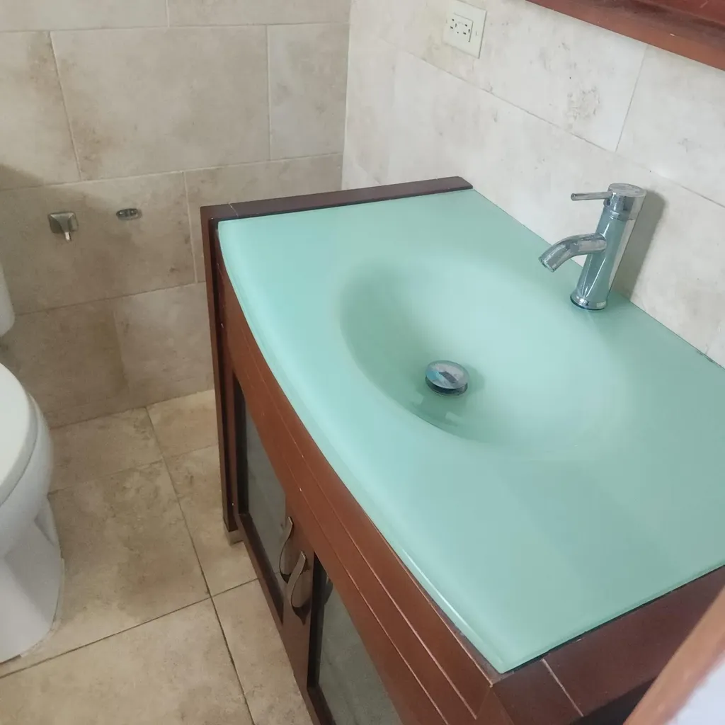 Annies Close New Providence Paradise Island BS