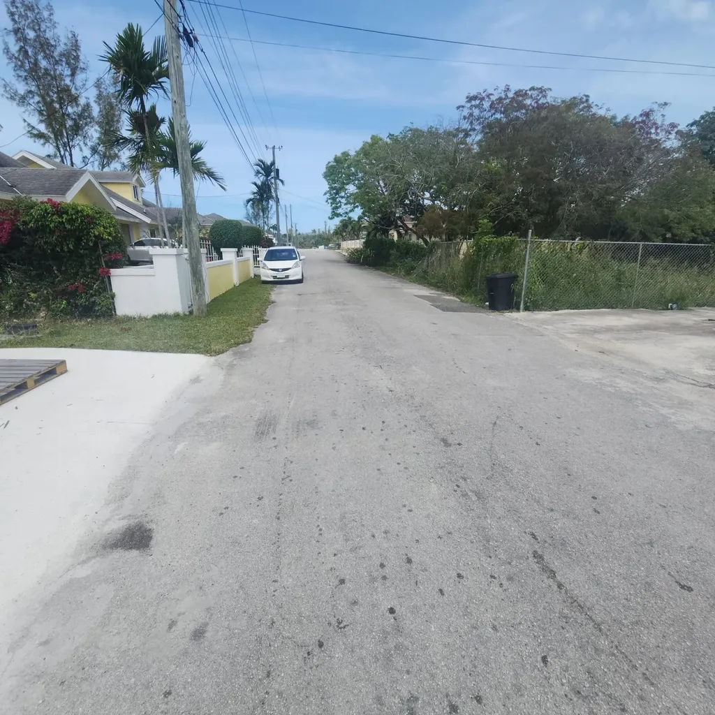 Annies Close New Providence Paradise Island BS