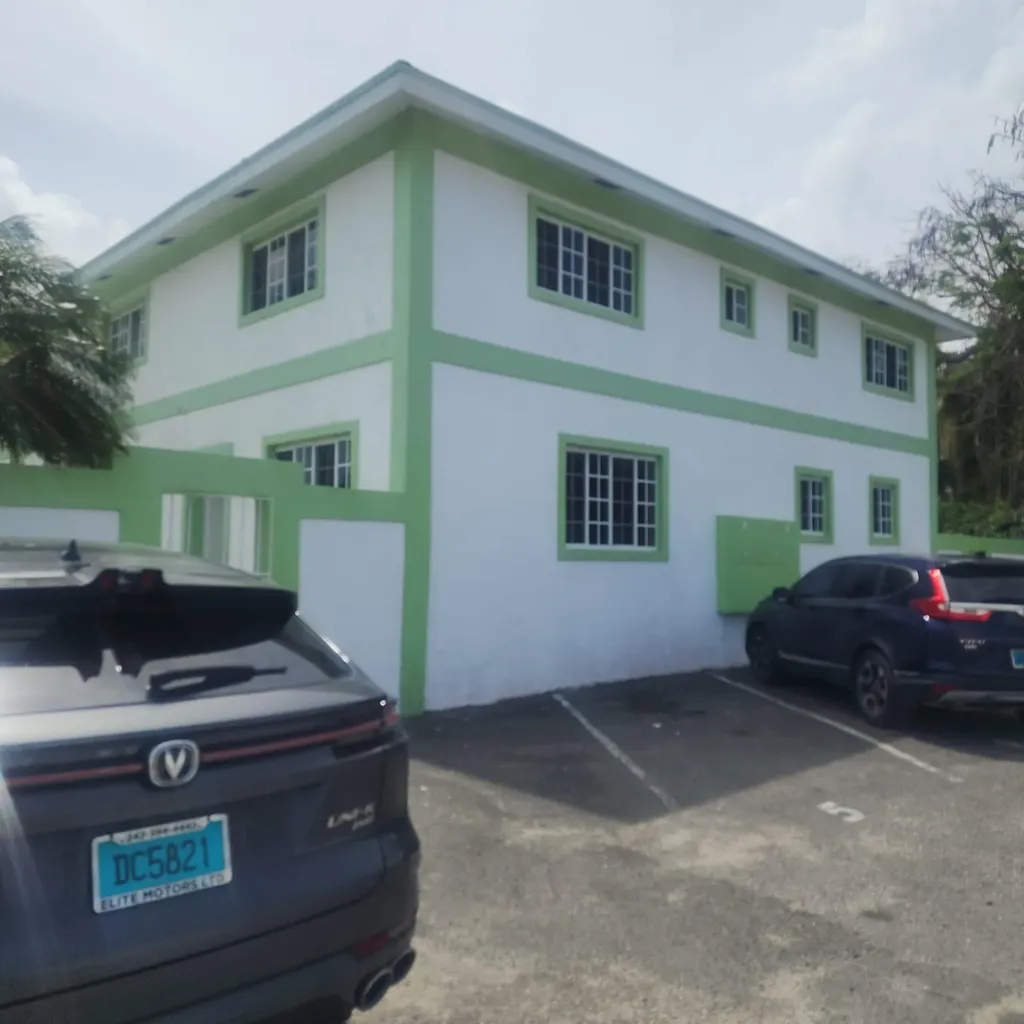 Annies Close New Providence Paradise Island BS