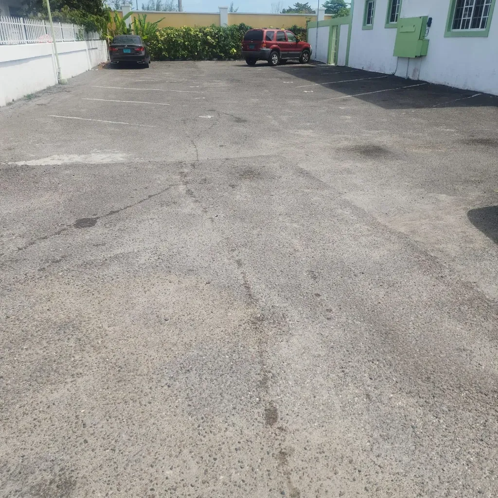 Annies Close New Providence Paradise Island BS