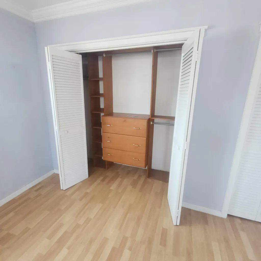 Annies Close New Providence Paradise Island BS