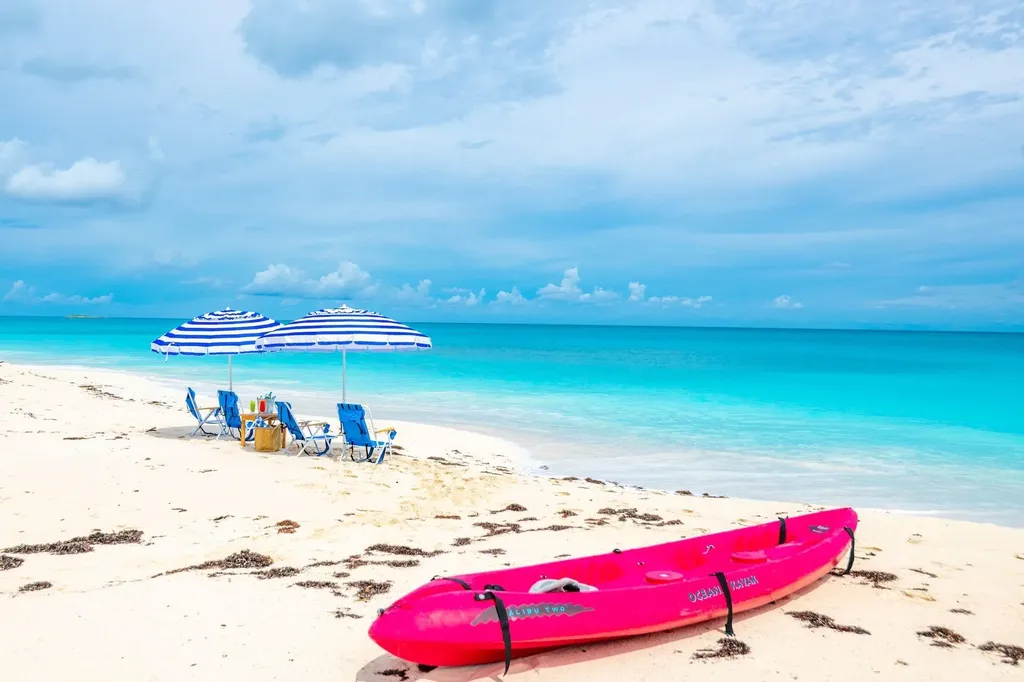 Sandcastle Breakwater Dri Exuma BS