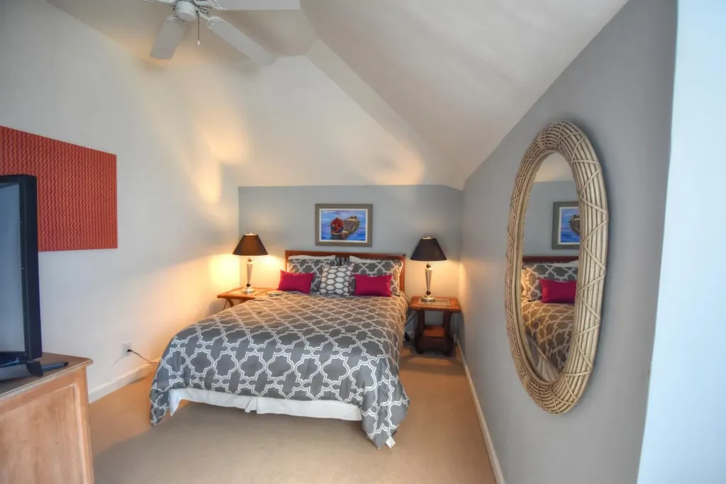 Harbour Breeze New Providence Paradise Island BS