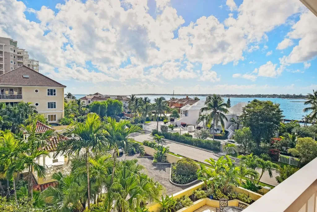 Harbour Breeze New Providence Paradise Island BS