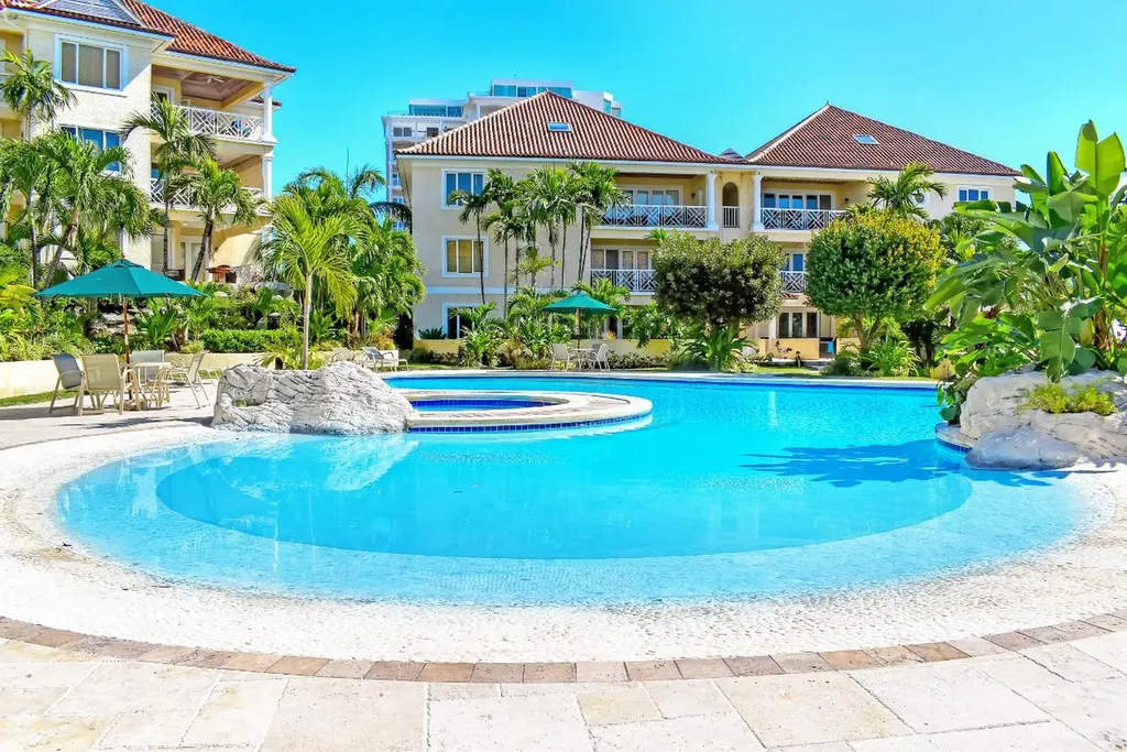 Harbour Breeze New Providence Paradise Island BS