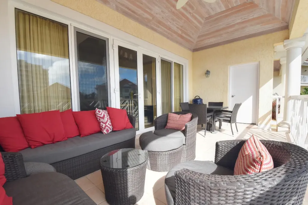 Harbour Breeze New Providence Paradise Island BS