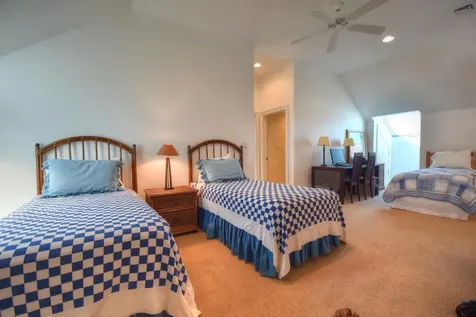 Harbour Breeze New Providence Paradise Island BS