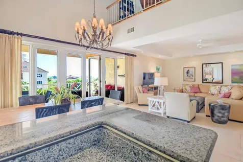 Harbour Breeze New Providence Paradise Island BS