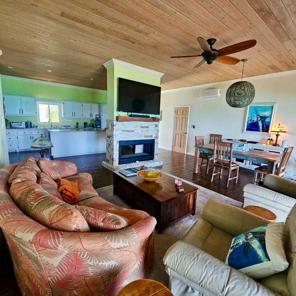Governor's Harbour Eleuthera BS