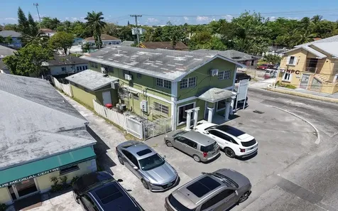 Montrose Avenue And Arundel Street New Providence Paradise Island BS