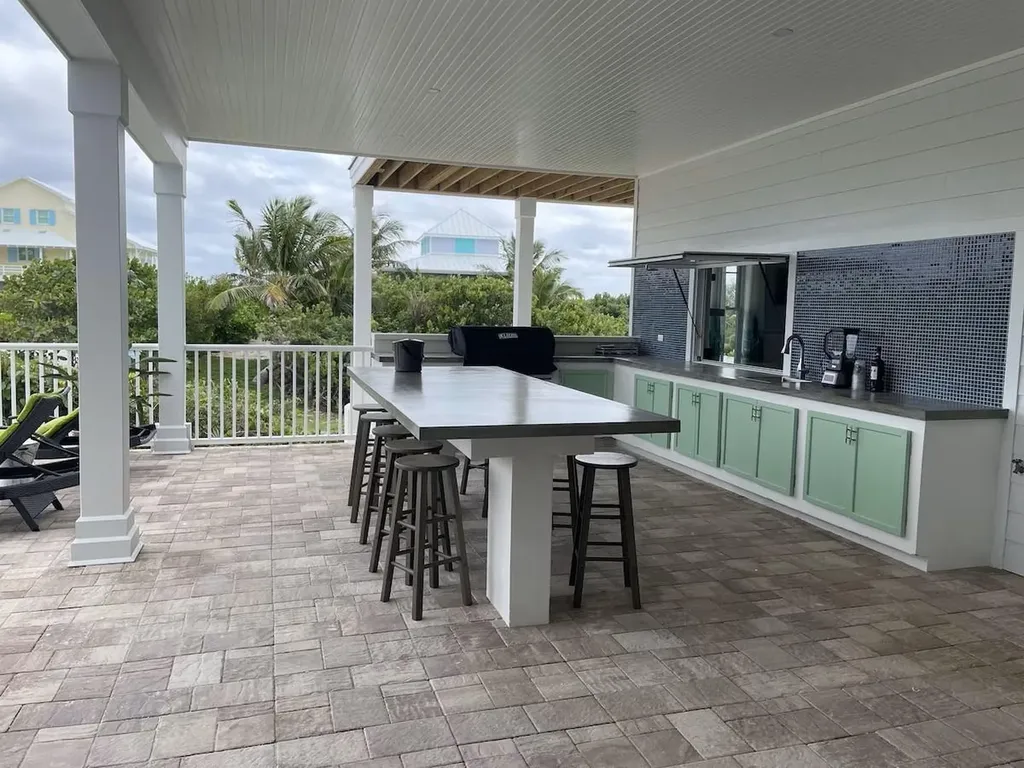 Marnies Creek Abaco BS