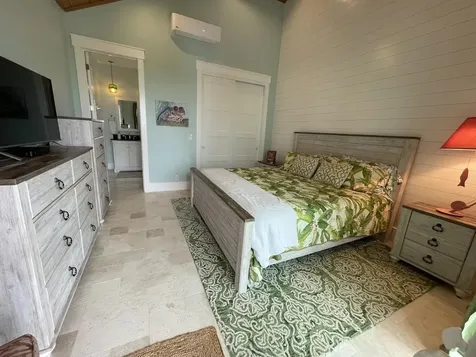 Marnies Creek Abaco BS