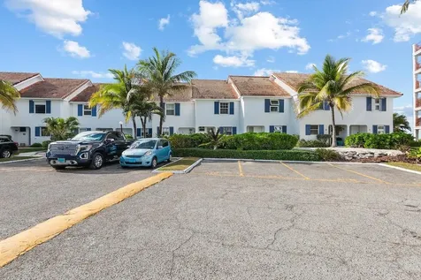 Delaporte Point New Providence Paradise Island BS
