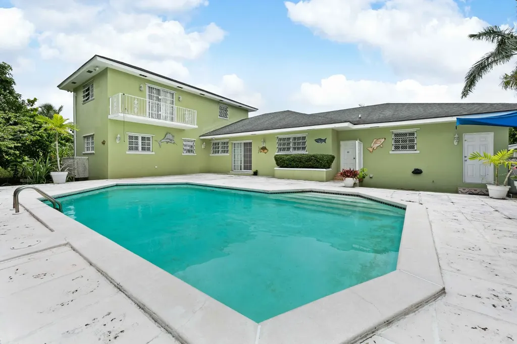 Wild Harvest Drive New Providence Paradise Island BS