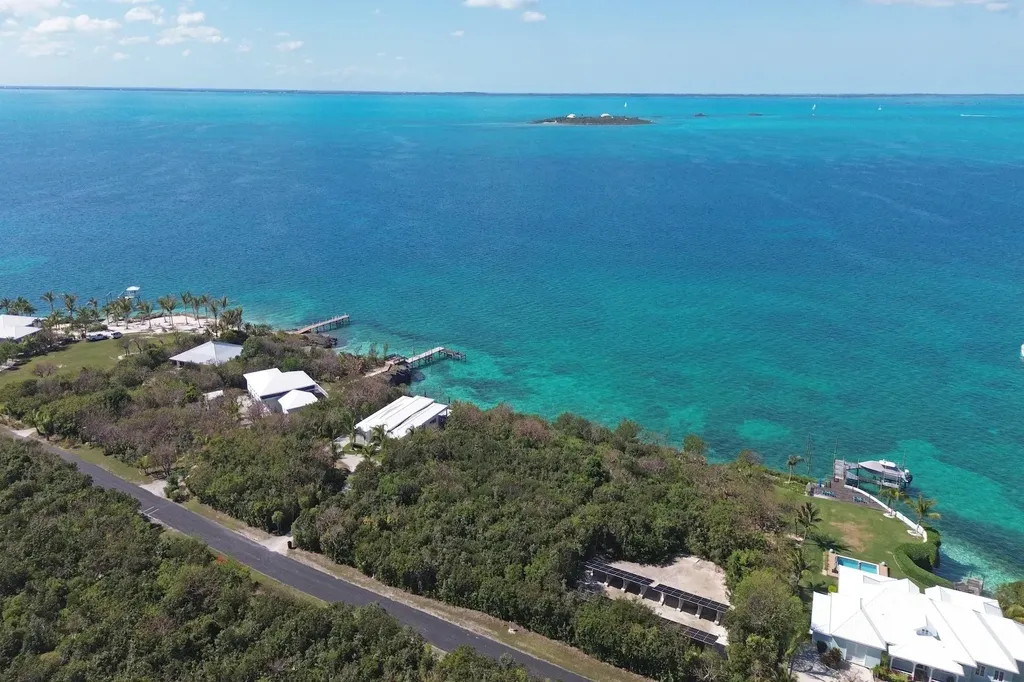 #33 Seaside Drive Abaco BS
