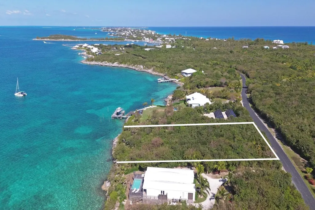 #33 Seaside Drive Abaco BS