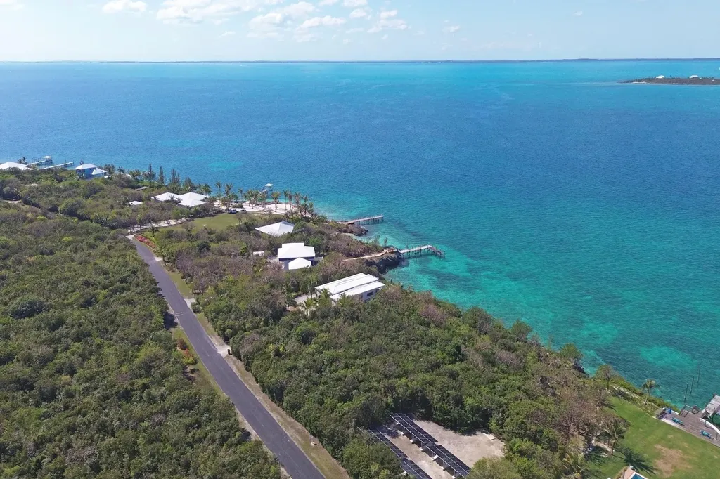 #33 Seaside Drive Abaco BS