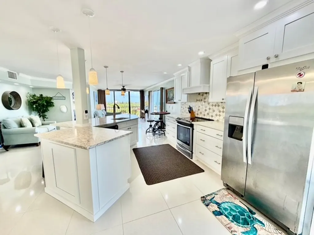 Coral Beach, Penthouse Grand Bahama Freeport BS