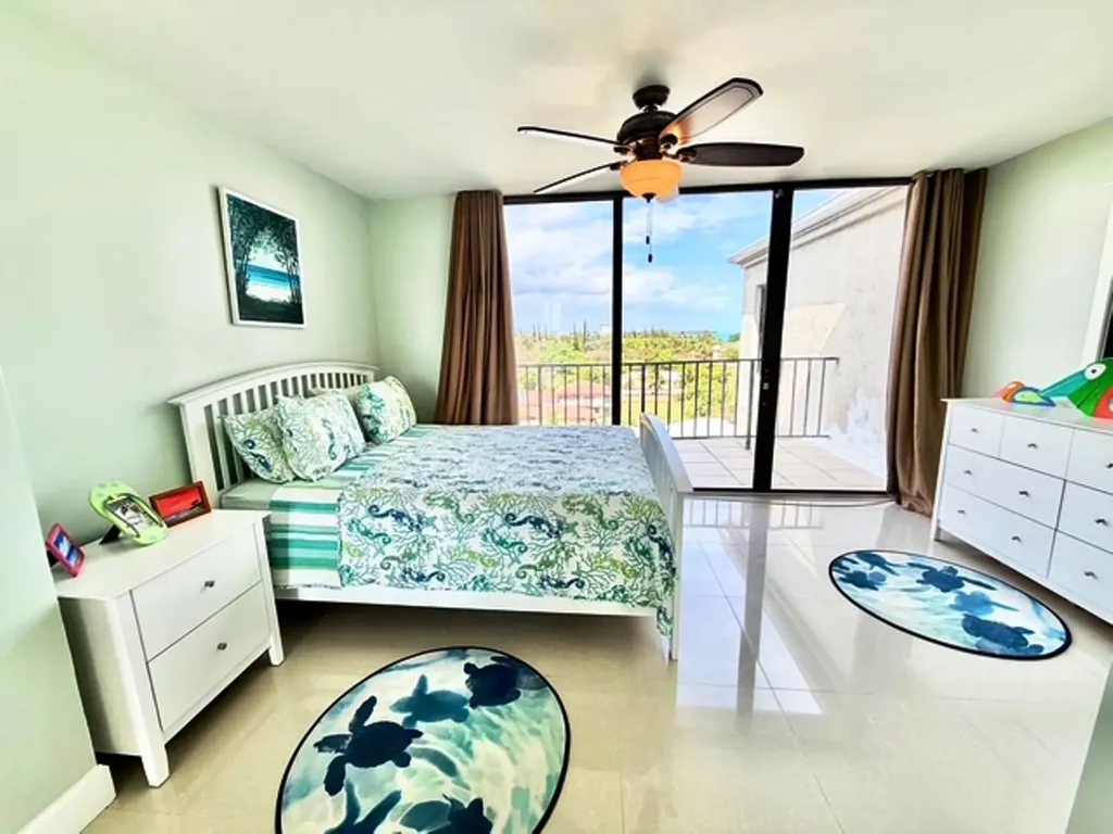 Coral Beach, Penthouse Grand Bahama Freeport BS