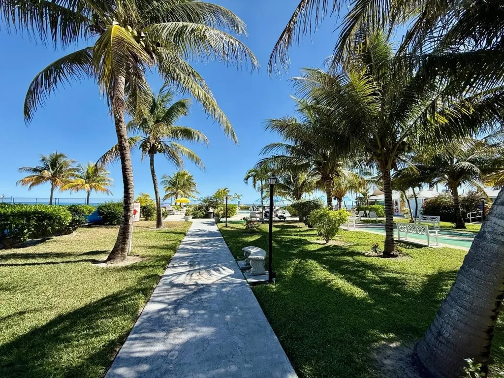 Coral Beach, Penthouse Grand Bahama Freeport BS