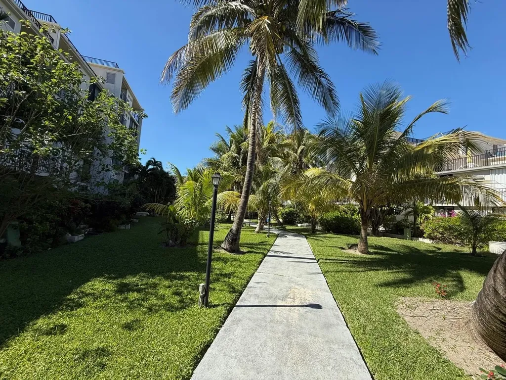 Coral Beach, Penthouse Grand Bahama Freeport BS