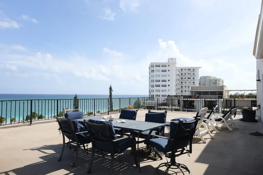 Coral Beach, Penthouse Grand Bahama Freeport BS