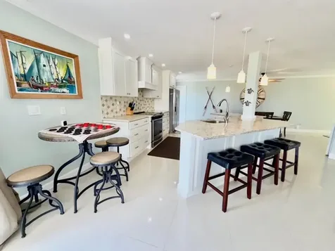Coral Beach, Penthouse Grand Bahama Freeport BS