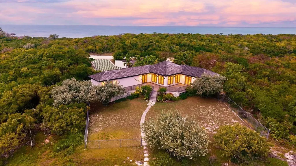 Norman's Cay Residence Exuma BS