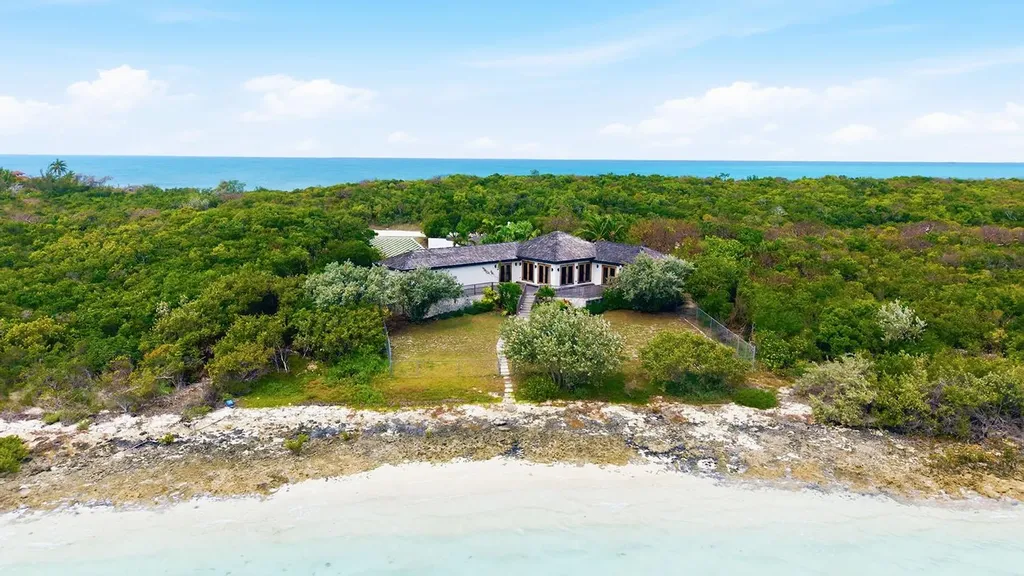 Norman's Cay Residence Exuma BS