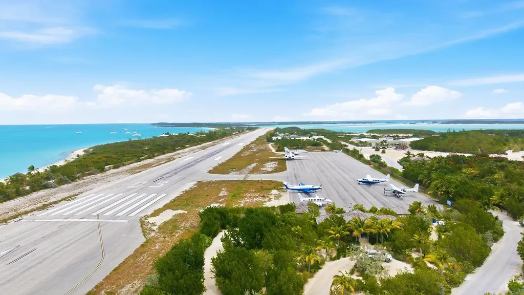 Norman's Cay Residence Exuma BS