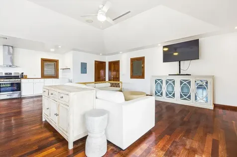 Norman's Cay Residence Exuma BS