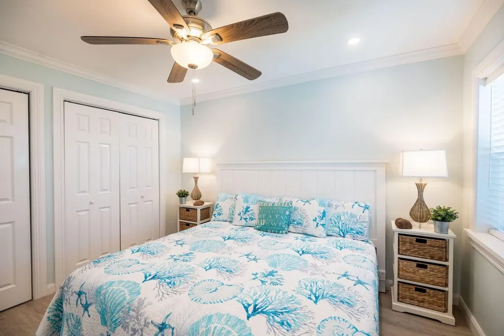 Royal Poinciana 2611 Abaco BS