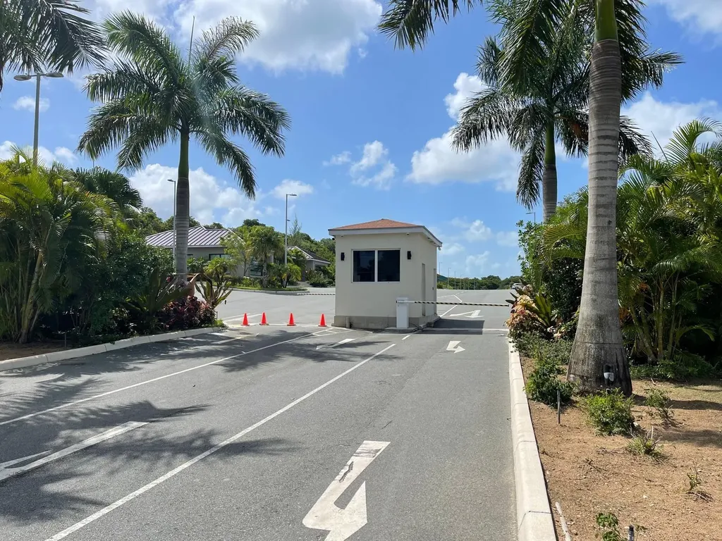 Veridian Corporate Center New Providence Paradise Island BS
