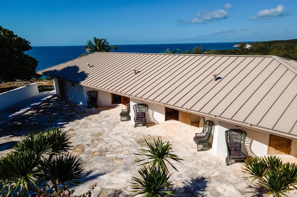 Artist Colony Eleuthera BS