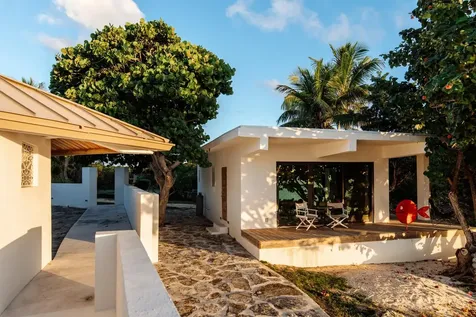 Artist Colony Eleuthera BS