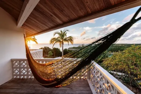 Artist Colony Eleuthera BS