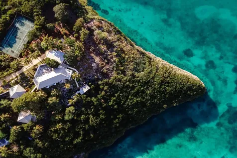 Artist Colony Eleuthera BS