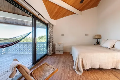 Artist Colony Eleuthera BS