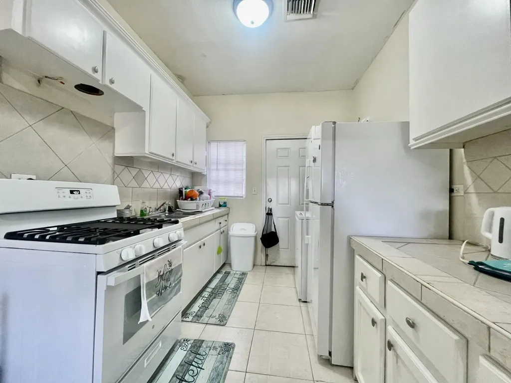 Teranova Estates #8 New Providence Paradise Island BS