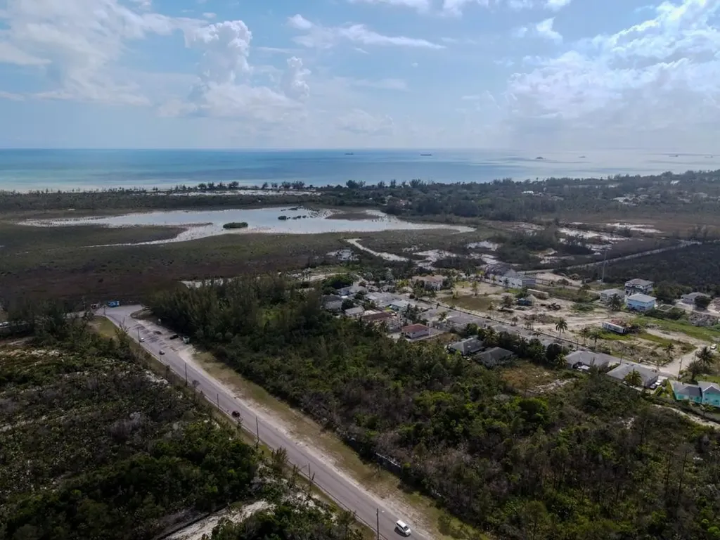 Frank Watson Boulevard New Providence Paradise Island BS