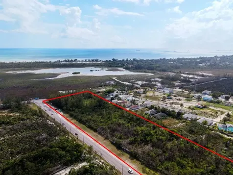 Frank Watson Boulevard New Providence Paradise Island BS