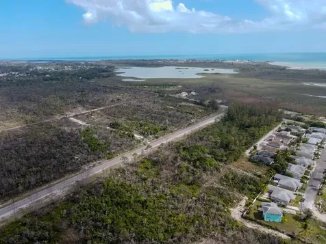Frank Watson Boulevard New Providence Paradise Island BS