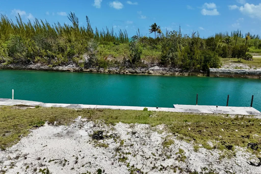 Leisure Lee Abaco BS
